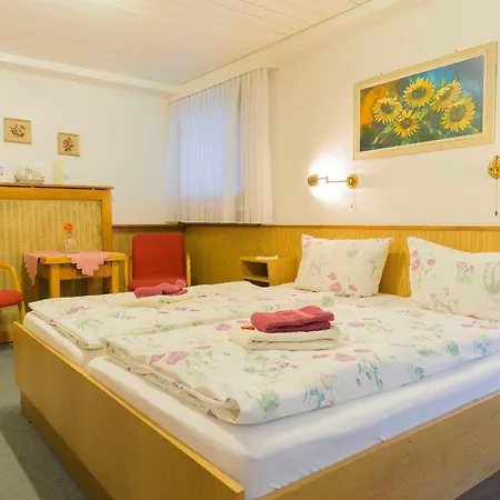 Homestay Haus Brueckner *